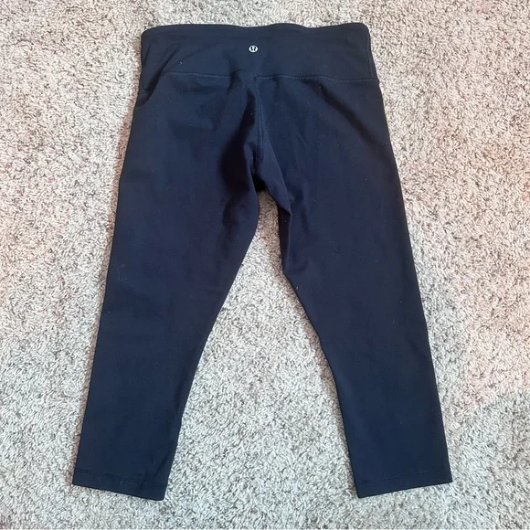lululemon athletica Black Leggings Size 8 - Picture 2 of 5